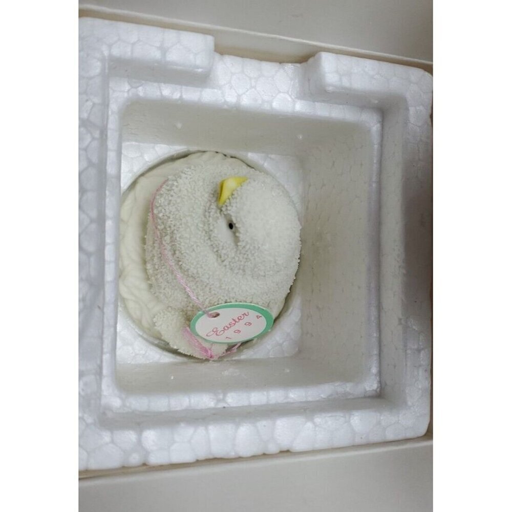 Dept 56 Snowbabies 1994 Easter Collectible - Picture 6 of 8